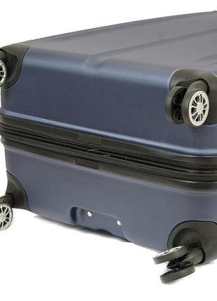 Большой пластиковый чемодан travelite city tl073048-20 78 л, синий6 фото