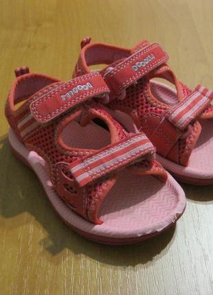 Босоніжки "clarks" розмір 4,5/20,5.