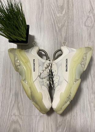 Жіночі кросівки balenciaga triple s2 фото