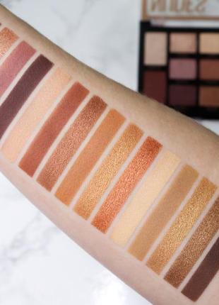 Палетка тіней для очей maybelline nudes of new york eye palette3 фото