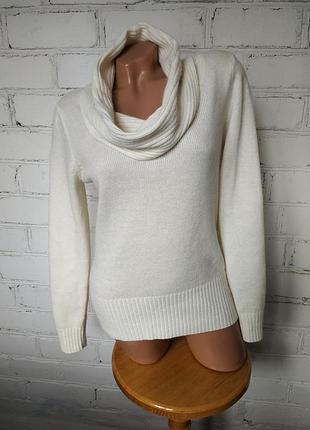 Светр молочного кольору з ангорою