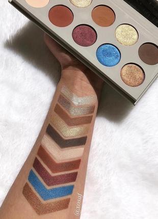 Унікальна палетка тіней для очей палетка тіней kkw x mario eyeshasow palette the artist & muse