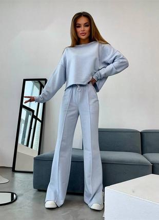 Костюм клеш