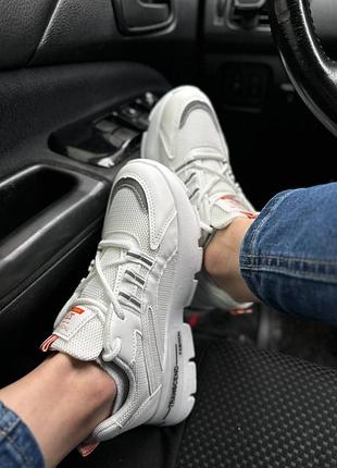 Женские кросовки