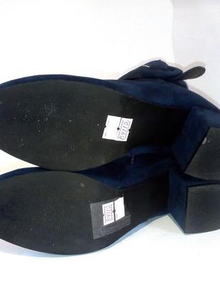 Стильні демісезонні черевики ботильйони, р.41 код b41128 фото