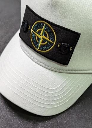 Брендова кепка stone island