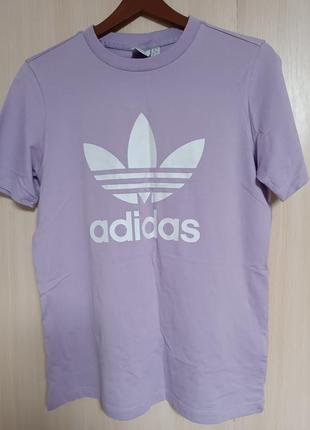 Футболка adidas