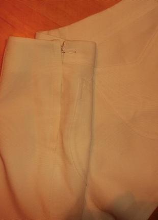 Укороченные шорты белые  р. s3 фото