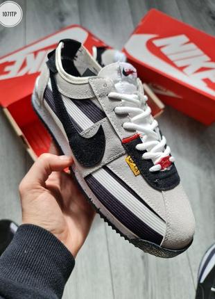 Nike flyknit cortez sale