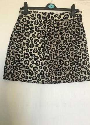 Красивая фирменная юбка в леопардовый принт