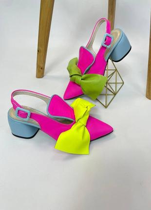 Яркие эксклюзивные босоножки кожаные много цветов5 фото