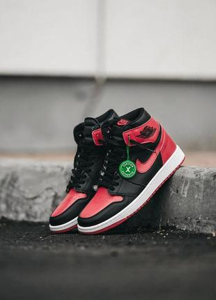 Кроссовки nike air jordan 1 retro black red