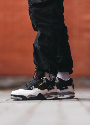 Кроссовки nike air jordan 4 retro white black