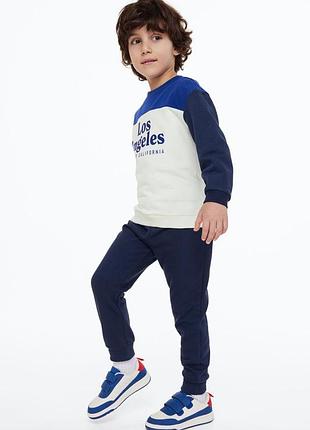 Детский спортивный костюм hm для мальчика