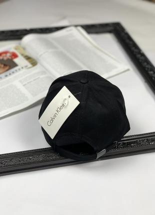Чоловіча чорна кепка жіноча кельвін кляйн бейсболка текстильна3 фото