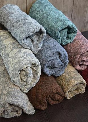 Покрывало на угловой диван без оборки жаккардовый, еврочехол на угловой диван натяжной пудровый