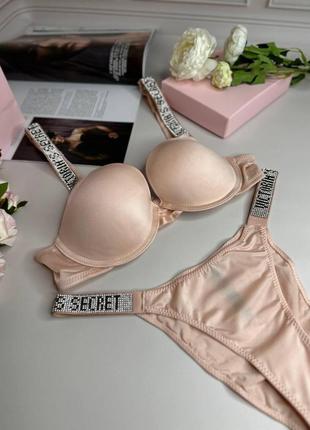 Жіноча нижня білизни вікторія сикрет | сексуальний ніжно-рожевий комплект білизни зі стразами3 фото