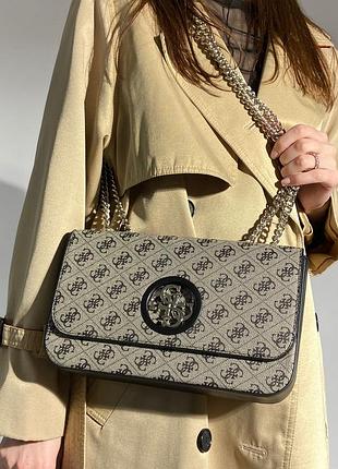Сумка від guess zadie 3