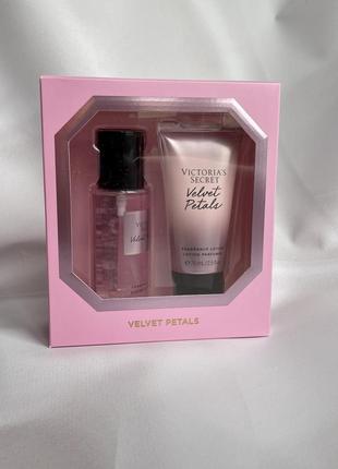 Подарунковий набір velvet petals від victoria’s secret