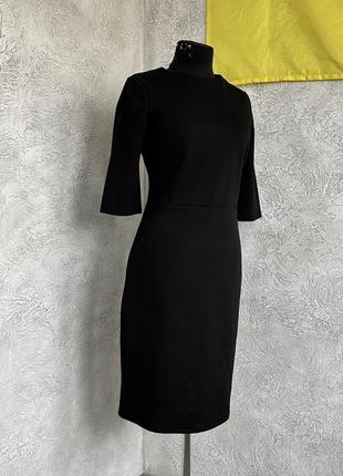 Чорна сукня1 фото