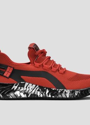 Чоловічі кросівки