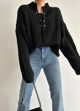 Свитер черный