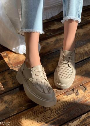 Лоферы на шнуровке