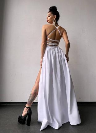 Нежное платье макси со шнуровкой на спинке платья в пол3 фото