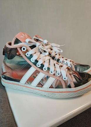 Adidas/кеди/35 розмір