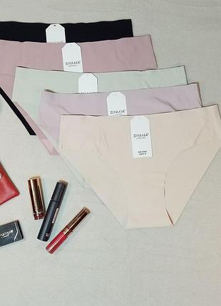 Бесшовные трусики разные цвета