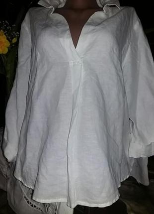 Льняна оригінальна блузка від відомого бренду.2 фото