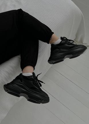 Кроссовки черные женские2 фото