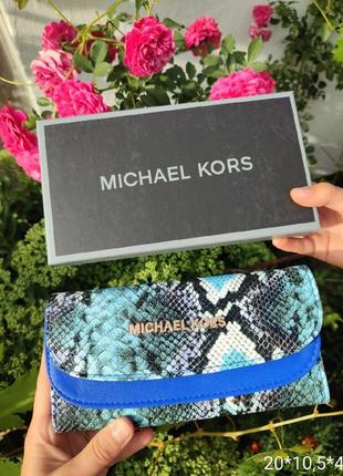 Брендовый кошелек голубой michael kors