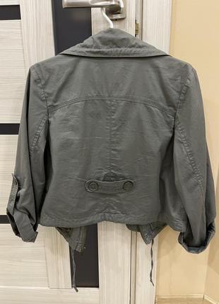 Стильная ветровка