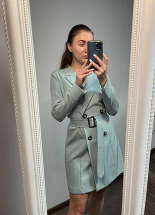 Новое платье-футляр на запах от бренда indresser