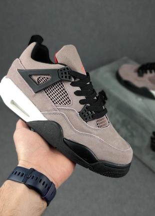 Жіночі замшеві кросівки nike air jordan 4 високі сиреневі на чорній кросівки для дівчини найк аір джордан 4