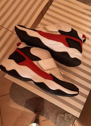 Zara кроссовки