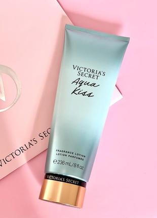 Парфюмированный лосьон для тела aqua kiss vs victoria’s secret aqua kiss