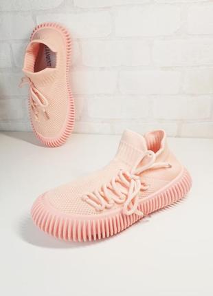 Детские текстильные кроссовки для девочки розовые