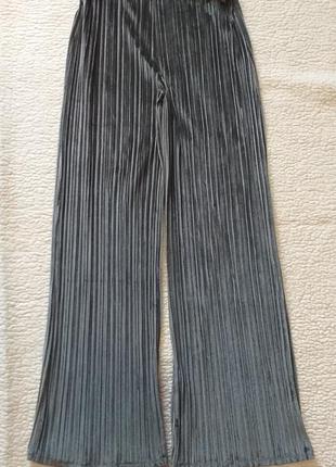 Бархатные плиссерованные брюки палаццо на резинке, boohoo4 фото