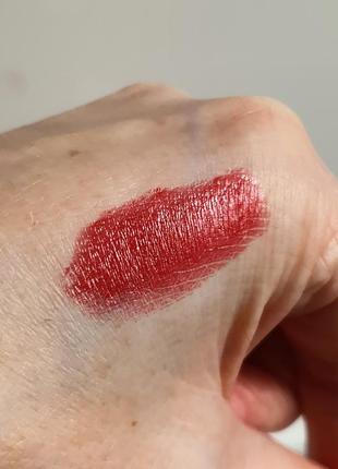 Кремовая помада с атласным финишем guerlain kiss kiss rouge ↑ lèvres2 фото