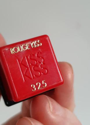 Кремова помада з атласним фінішем guerlain kiss kiss rouge à lèvres