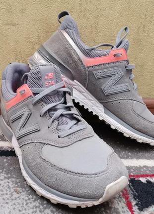 Кросівки new balance