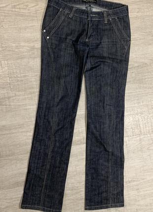 Женские джинсы в хорошем состоянии