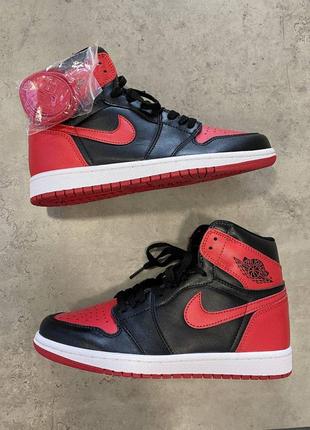 Кроссовки nike air jordan 1 retro black red