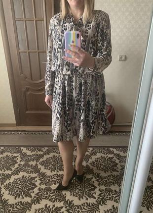 Шикарна сукня