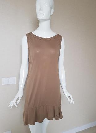 Дорожное брендовое платье guess