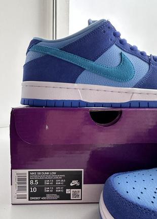 Кроссовки nike sb dunk low blue raspberry fruity pack dm0807-40010 фото