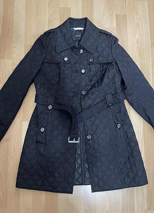 Стеганый плащ esprit,в идеале.