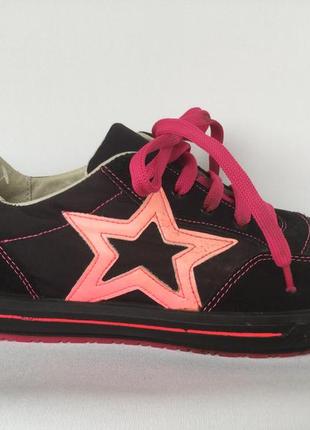 Розпродаж кросівки з німеччини